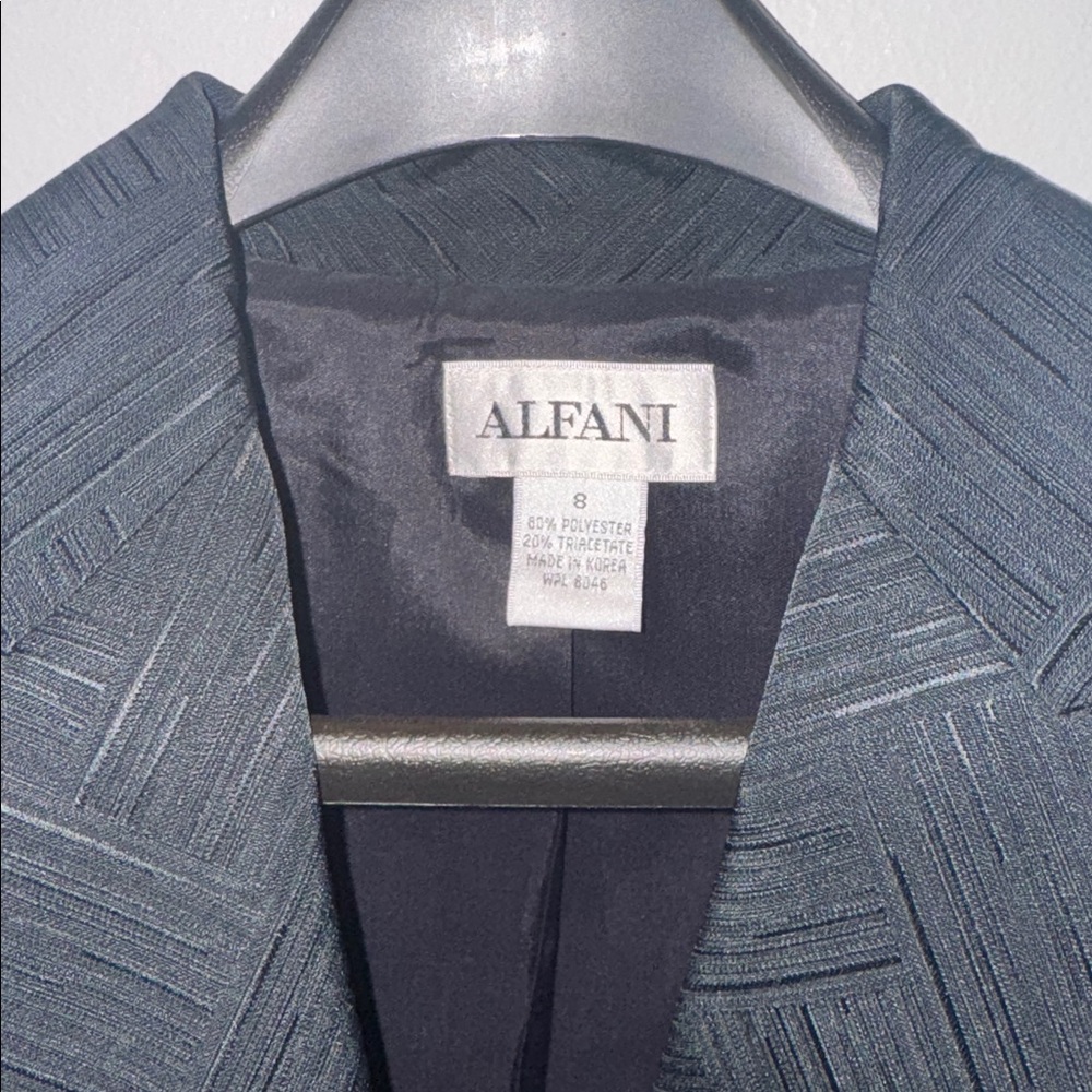 Alfani NWT Size 8 Women's Textured Black Pants Suit - Picture 2 of 8